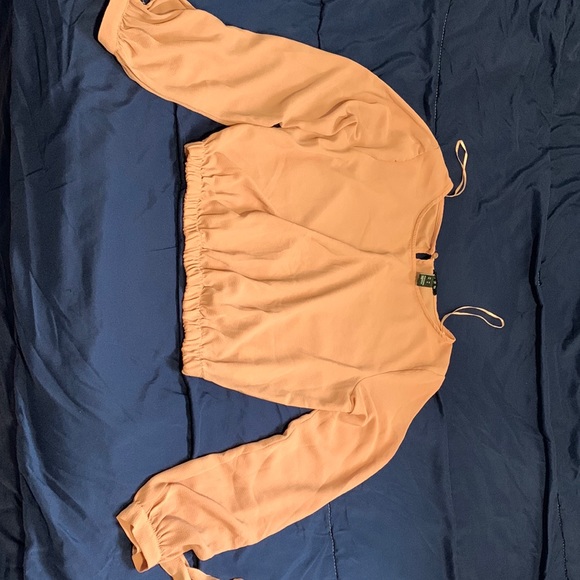 Urban Behaviour long sleeve peach blouse - Picture 1 of 2